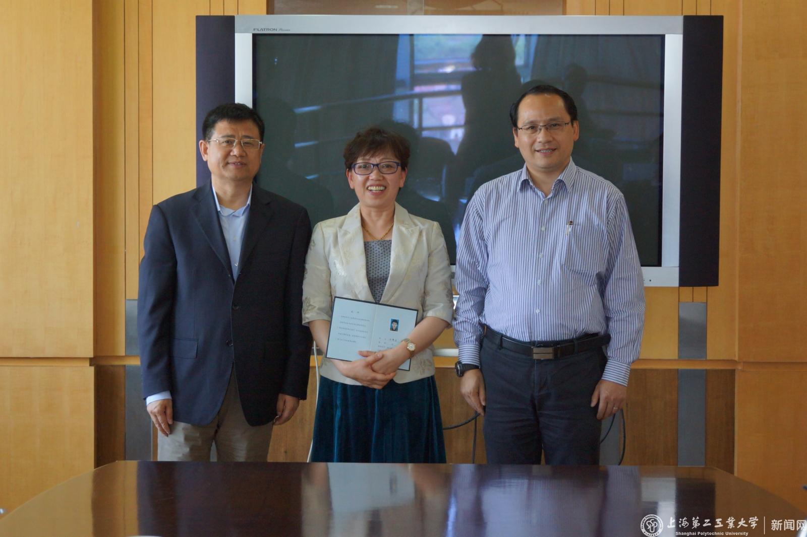 20150513 新晋高级职称人员座谈会